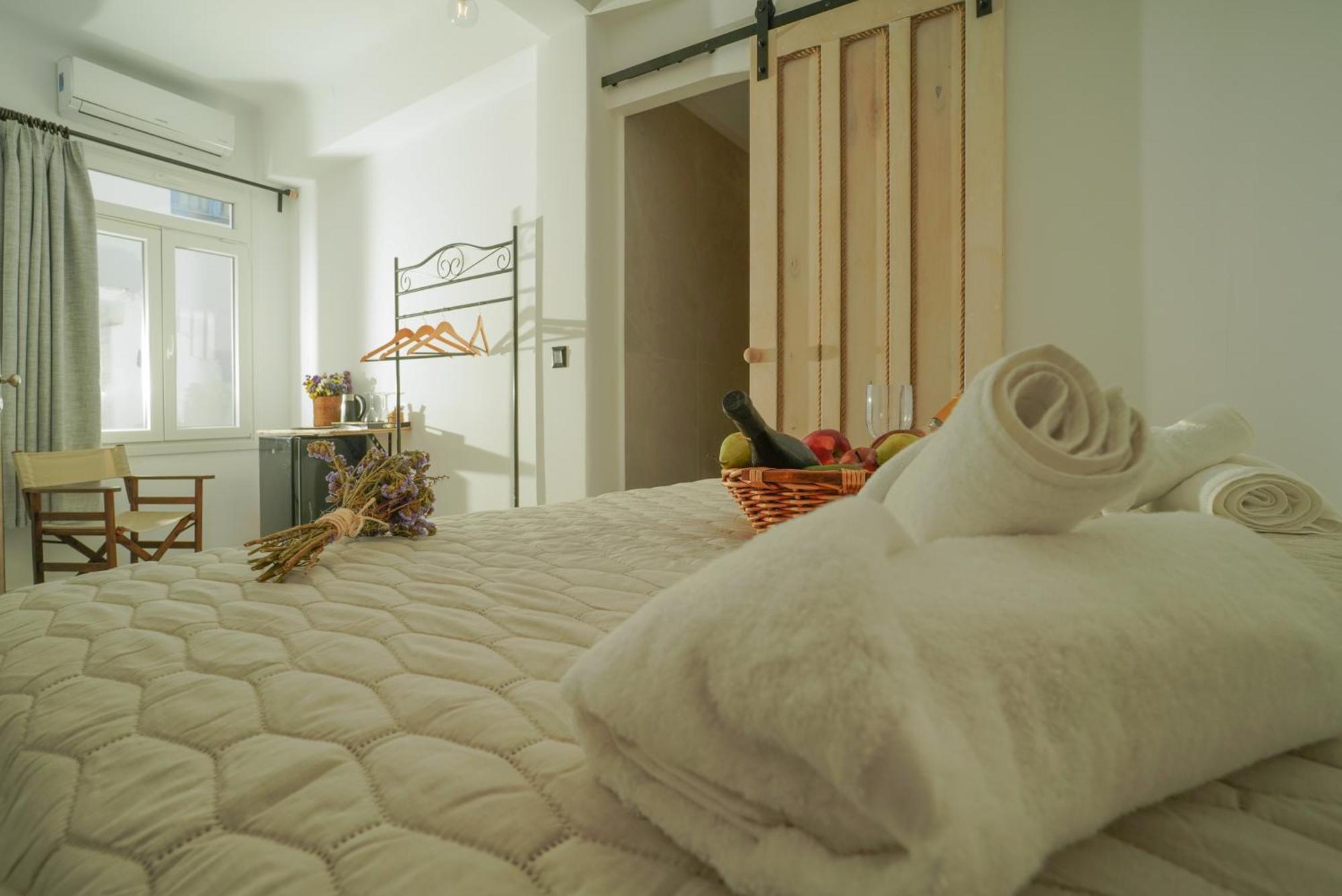 Seabed Suites Mykonos Mykonos Town Extérieur photo